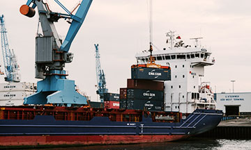 Transporte de carga vía Fluvial